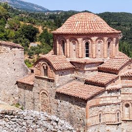 Via terra a Mistras